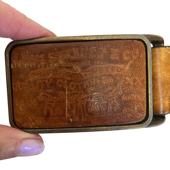 Vintage 70s Levis Leather Belt Mens 36 Stamped Logo Buckle Hand Stained 1265-3 - Picture 6 of 12
